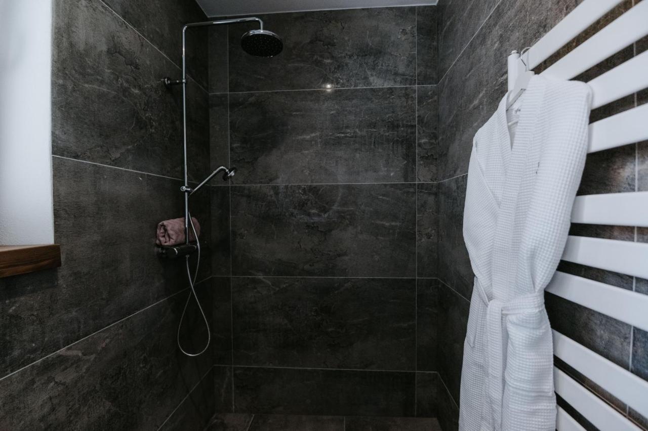 Apartmany Evia Clinic Levice Ngoại thất bức ảnh