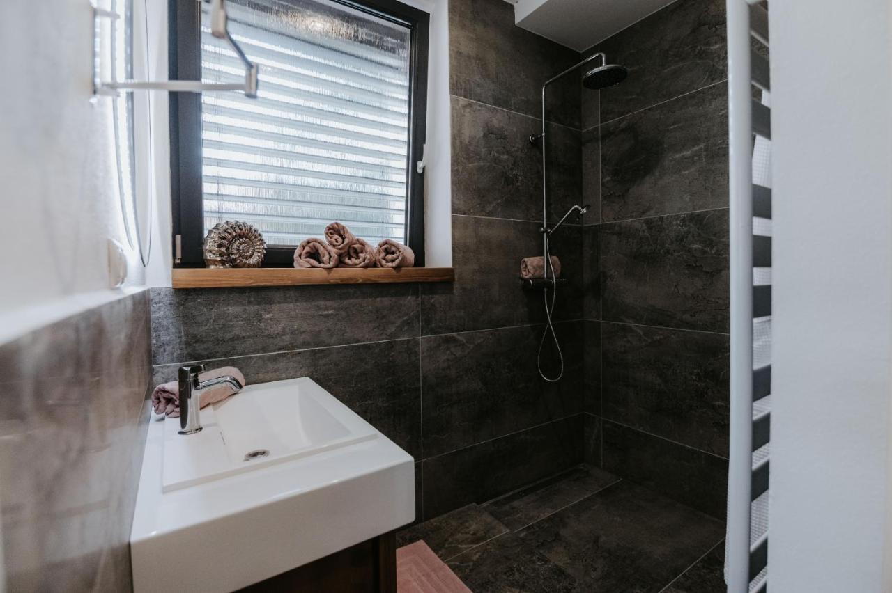 Apartmany Evia Clinic Levice Ngoại thất bức ảnh