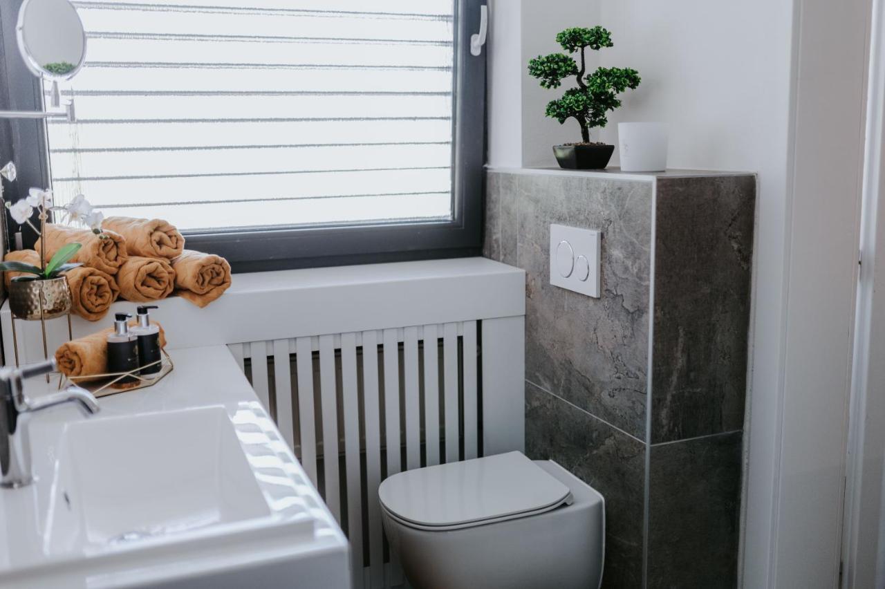 Apartmany Evia Clinic Levice Ngoại thất bức ảnh