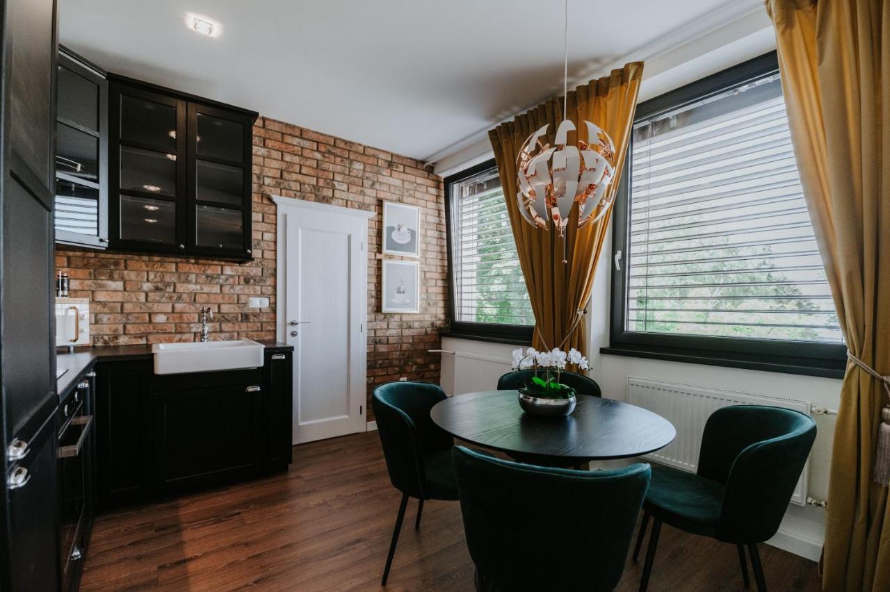 Apartmany Evia Clinic Levice Ngoại thất bức ảnh