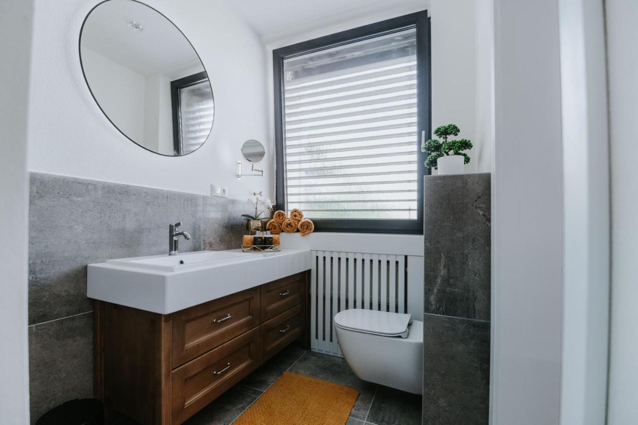 Apartmany Evia Clinic Levice Ngoại thất bức ảnh